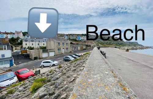 Luxurious Beach House Chesil Beach. Sleeps 6 - Photo 2