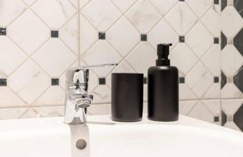 Apartamento KUIA con vistas frontales a la Ría de Bilbao cerca del metro - Foto 25