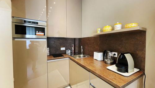 Ezevacances Studio Capuccino vue mer 5 mn plage 7 mn gare Wifi - Foto 4, furniture, stove, dishwasher, toaster, minibar