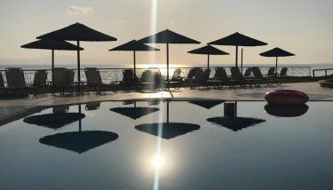 Aegean Blue Studios - Photo 4