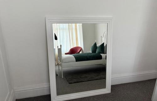 Modern 2-Bed Home Sleeps 3 Near Palmers Green Stn - Foto 5