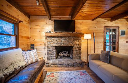 Cabin near Asheville, Hatley Pt, hot tub, views - Foto 13