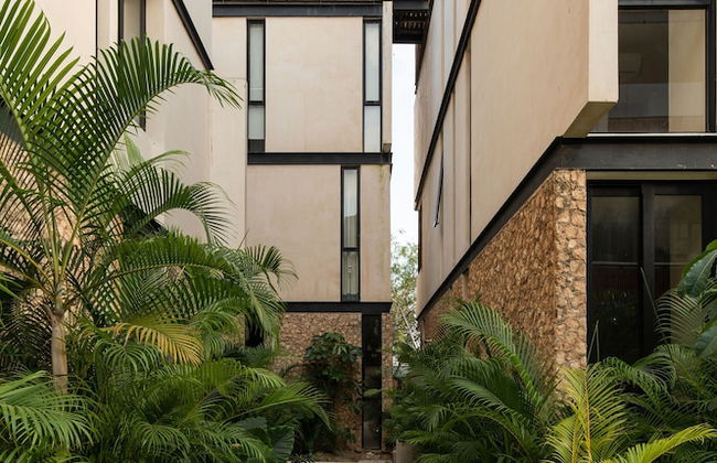 Two Bedroom Luxury Apartment by TuLuna - Photo 31