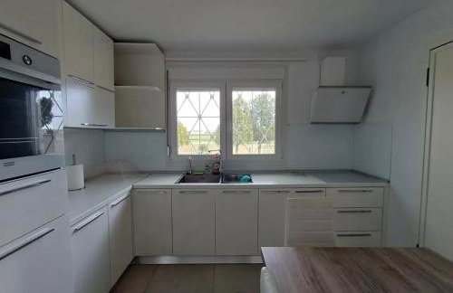 Mare Resort Maggana - Photo 12