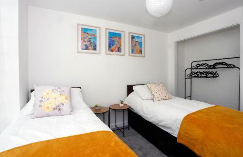 Stylish Seaside Stay - Spacious Ramsgate Apartment - New Build, Underfloor Heating, Perfect Location - Foto 13