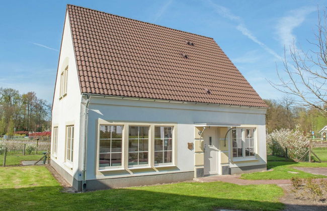 Villa With Private Garden - Foto 16