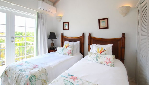 Relax Poolside At This Stylish Townhouse - Porters Gate 24 by BSL Rentals - Foto 4, Habitación