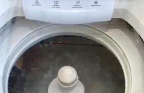 Apto charmoso na V Planalto perto Shopping com 2 Quartos de Casal ArCond Wifi 500megas Home Office e Garagem em Dourados - Foto 18