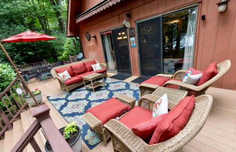 Lakehouse with Boats, MiniGolf, Sauna, HotTub, Swings and Playground! - Foto 47