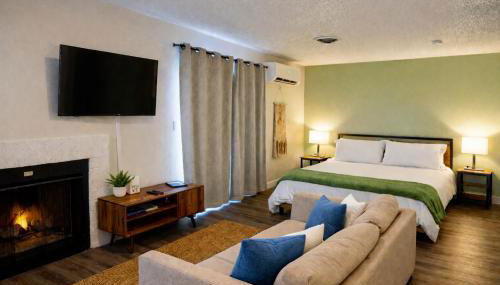 King Bed * Down Town * Comfortable Studio Apt. - Foto 2