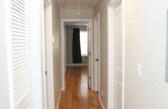 Grace Filled Apartment in Newark - Photo 14