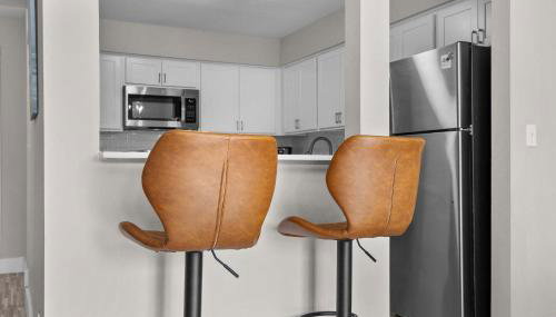 Elegant Escape Prime Location & Style - Foto 4