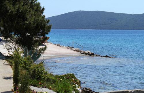 Apartments by the sea Brgulje, Molat - 6250 - Foto 6