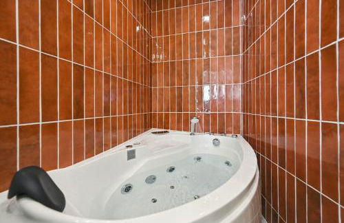 Lavie Maison 7th AC Hot Tub - Foto 14