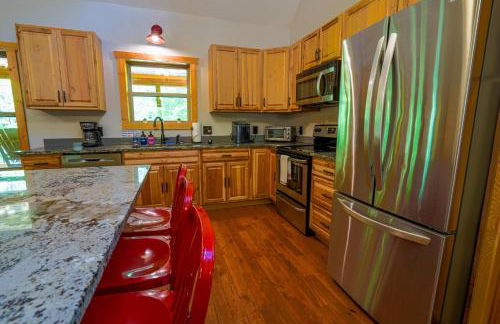 New Listing! Wine Country Retreat - 2 Bed, Hot Tub - Foto 11