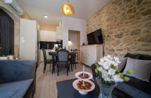 Lovely Stonehouse in the village - Foto 8