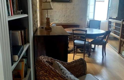 Maison du XVème au cœur du village médiéval - Foto 33