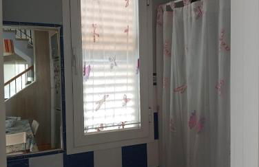 Casa coqueta con jardin - Foto 7