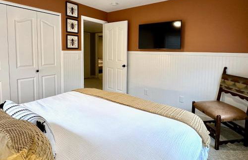 Beehive Basecamp Explore Ski Play and Make Memories - Foto 25