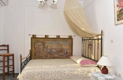 Anemos and Almyra - Foto 37