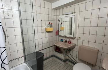 Würzburg Gerbrunn Monteurzimmer Wohnung 2 Etage - Foto 9