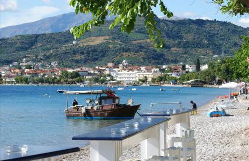 Villa Artemida - Photo 1