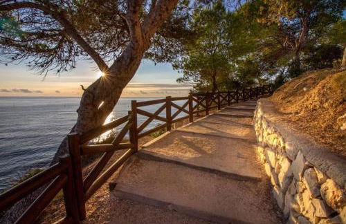 Espectacular villa junto a la playa, piscina privada y vistas al mar - Foto 40