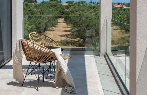 Delight Luxury Villa - Contemporary Elegance & Tranquility, by ZanteWize - Foto 54