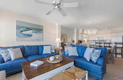 Captain's Quarters Upscale 3 Bedroom Condo - Foto 7