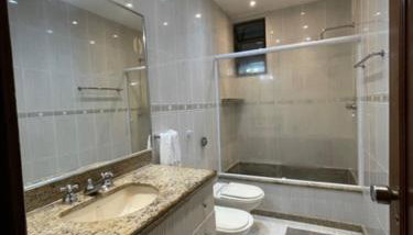 Ipanema Sol e Mar Residence - Photo 5, towels, Shower