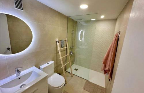 Nuevo apartamento privado con vistas al mar - Foto 20