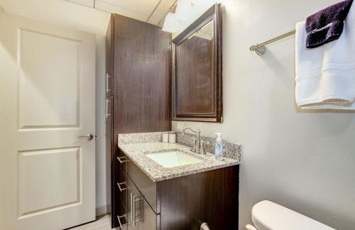 1BR Luxury Apartment With Rooftop Deck & Pool - Foto 29