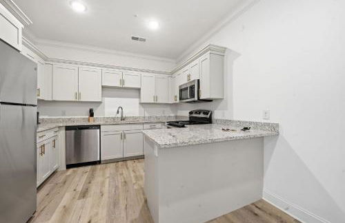 Modern 2BR2BA Retreat Bright & Airy - Foto 7