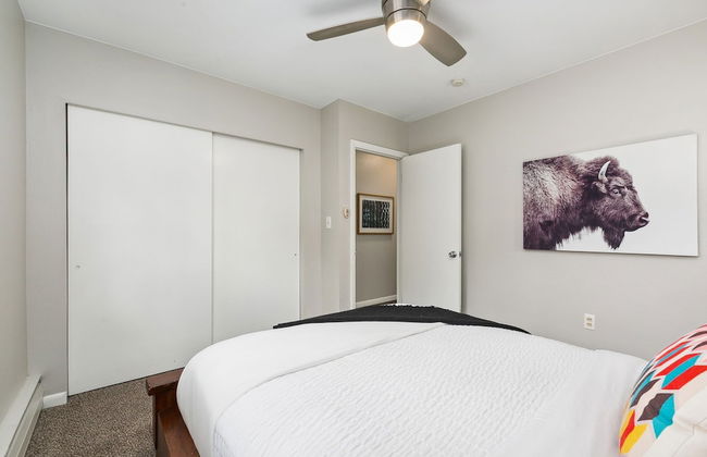 Terra Cotta Suite | Cozy Spot in Old Town FoCo - Foto 2