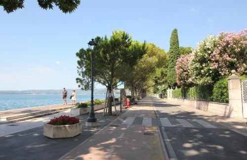 Ginny House Lake - charming flat with pool - Foto 21