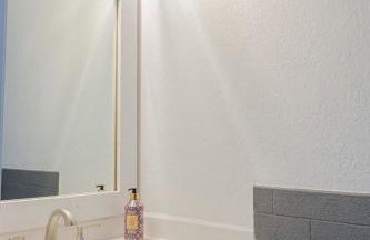 West EP Poolside Mountain Views - Foto 28