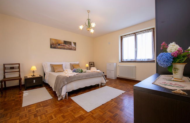 The Cottage on the Lake - Photo 6