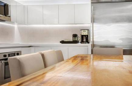 Oceanview Private Condo at 1 Hotel & Homes -904 - Photo 23