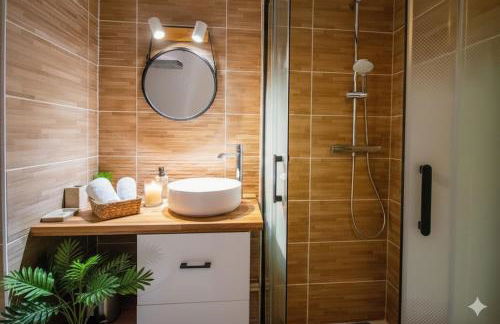 Merveilleuse Port - Piscine - Plage - Climatisation - Commerces - Foto 10