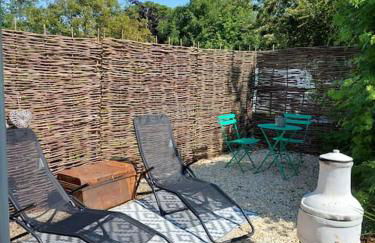 The Humble Hut - Photo 25