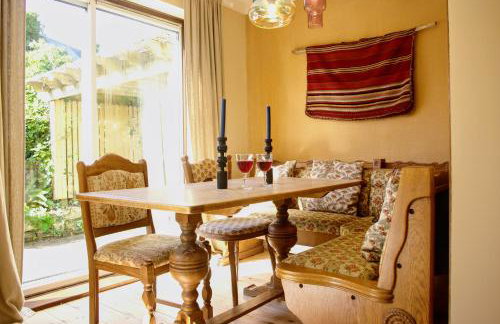 Abbotscot, near Bantham, an eccelectic property with a lovely garden - Foto 6