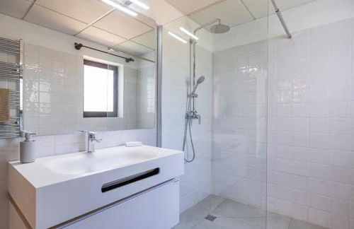 Charming swimming pool villa - Photo 16