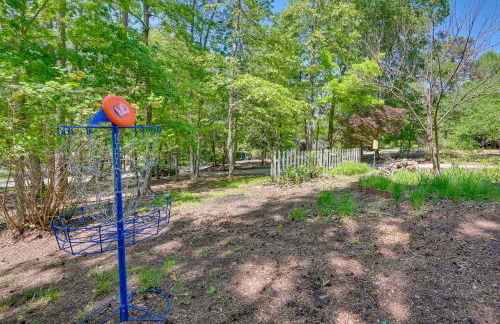 Game Room and Lake View Lake Hartwell Group Retreat - Foto 38