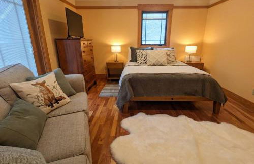 Seasonal Bliss Ski-Hike-Relax - Photo 13