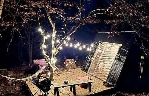 Remote Mountain A-Frame with BBQ Perfect for Nature Lovers in West Virginia - Foto 1