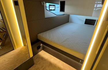 Yacht als Wohnung zu vermieten Hausboot direkt Tempelhofer Hafen - Foto 3