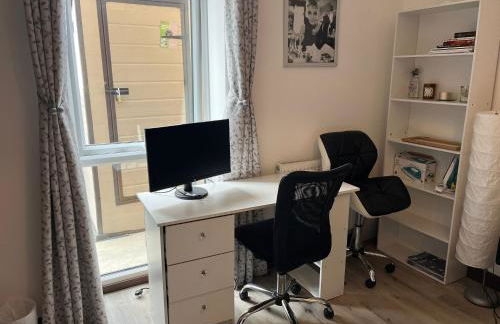 Host-Free Ensuite Double Bed by Heathrow - Foto 9