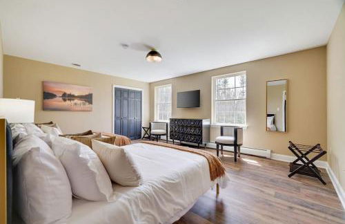 Luxe Lrg Pocono House for 18 Hot Tub/Gameroom/Pool - Foto 35