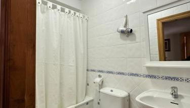 Casa Rural El Torrejon - Photo 5, Shower