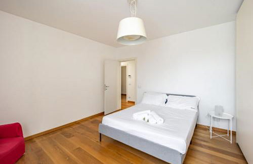 Beautiful Villa With Garden and Private Parking! - Foto 29